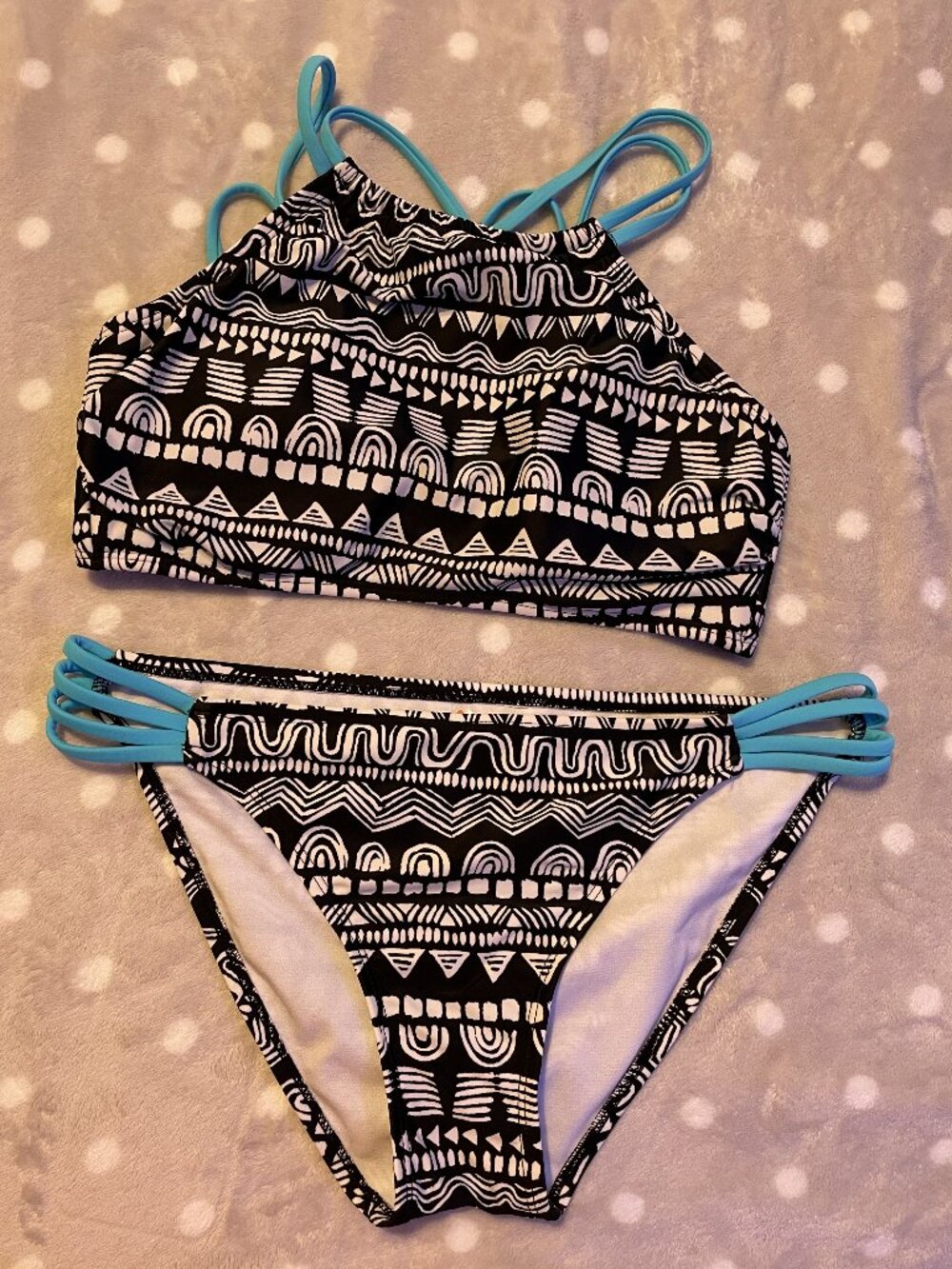 O'Rageous Black, White, and Teal Bikini Set